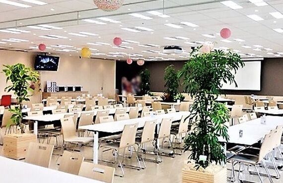 働くスタッフの福利厚生につながります◎広島市の観葉植物レンタルはグリーンポケット広島西